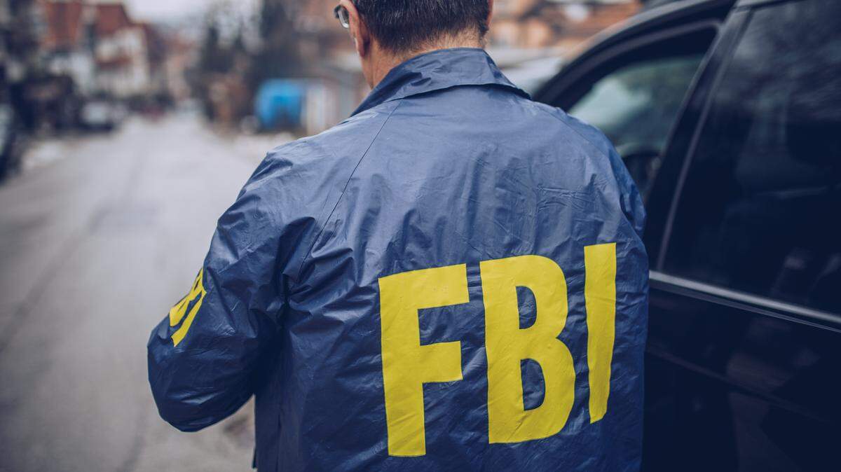 El FBI puede ordenar directamente a las empresas que entreguen información sobre sus clientes y luego impedir que divulguen dicha acción, debido a que el proceso es secreto.