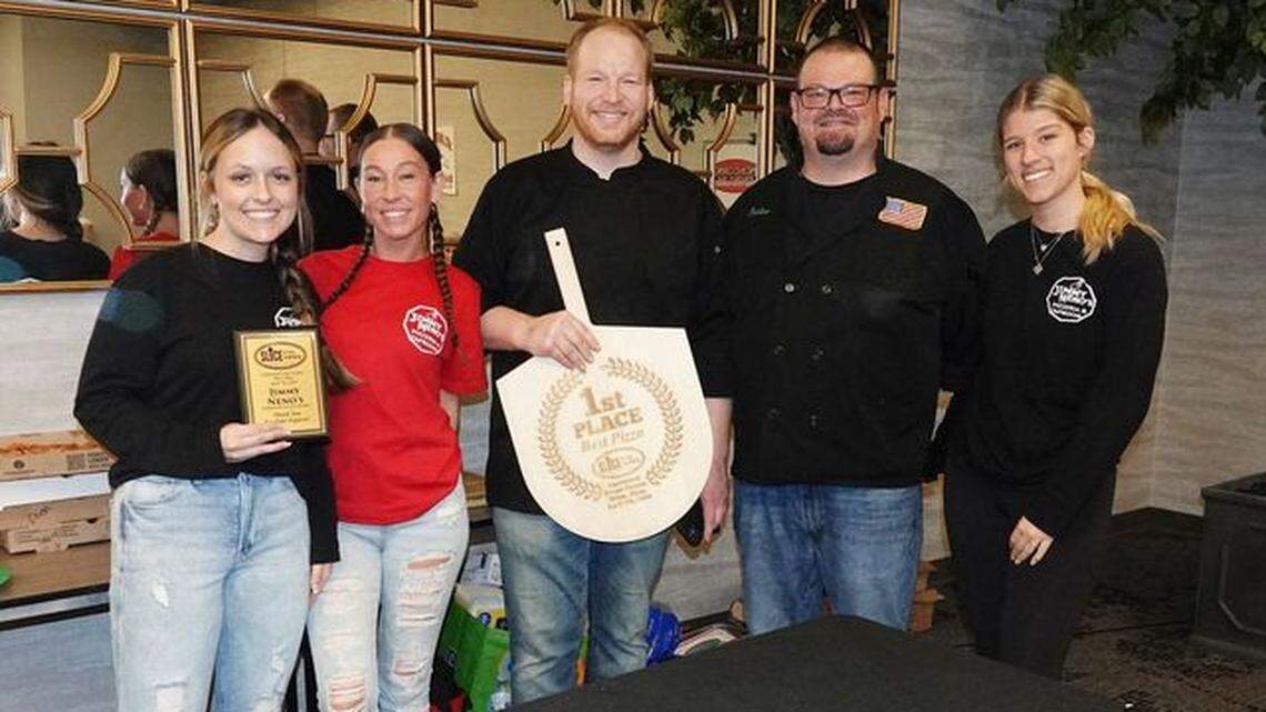 Judges picked Jimmy Neno’s for first place for best plain pizza.