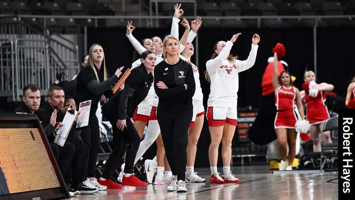Women’s basketball coach awarded contract extension at Youngstown State
