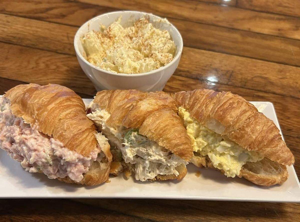 Beloved Mahoning Valley establishment announces permanent closure.