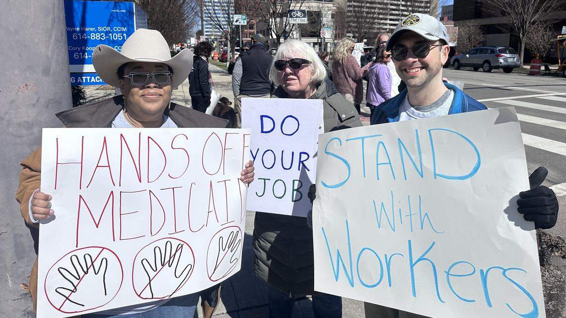 Members of SEIU held a demonstration outside Rep. Mike Carey’s office in downtown Columbus on March 17. 