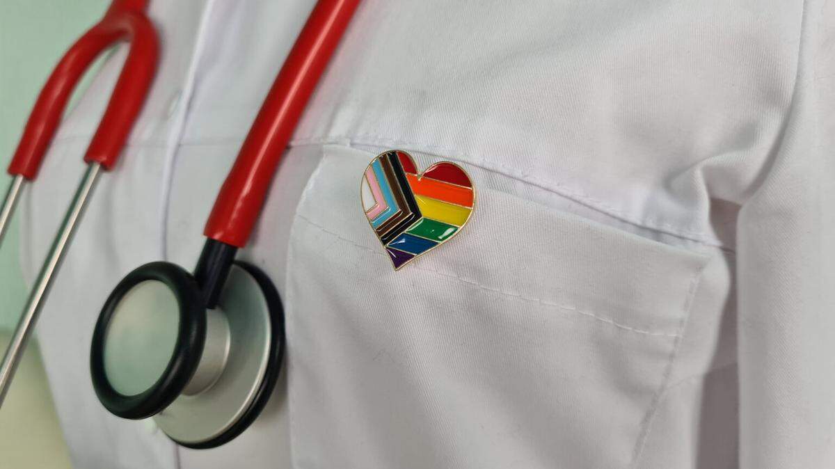 Good doctors set aside politics and care for all their patients.
