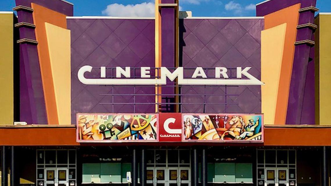 Cinemark Tinseltown in Boardman's Southern Park Mall Complex (Mark M. Sweetwood | Mahoning Matters)