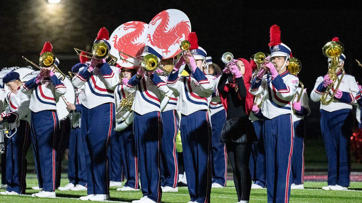 Niles marching band