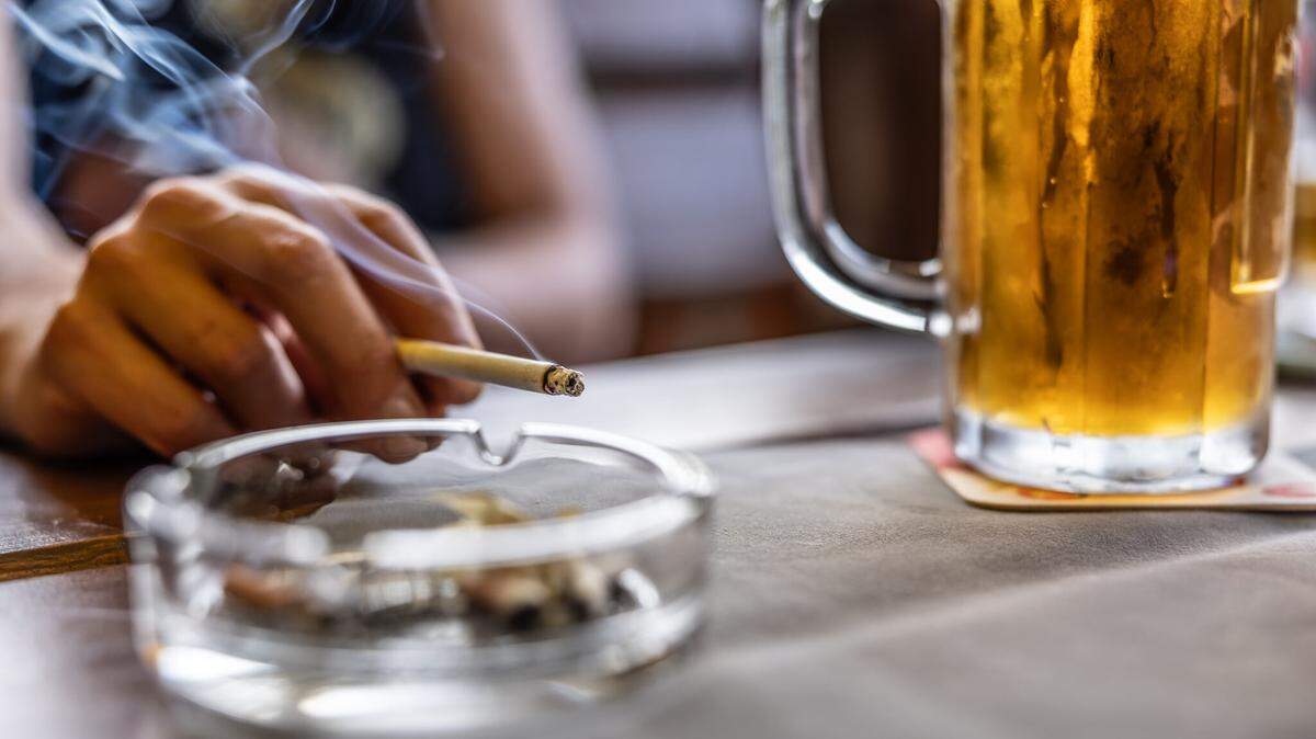 Economists agree that Ohio governor’s “sin taxes” would curb harmful behavior.