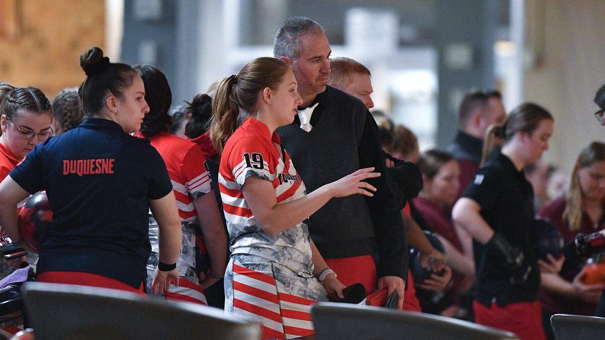 Youngstown State bowling coach Doug Kuberski has been named the Southland Bowling League Coach of the Year. 