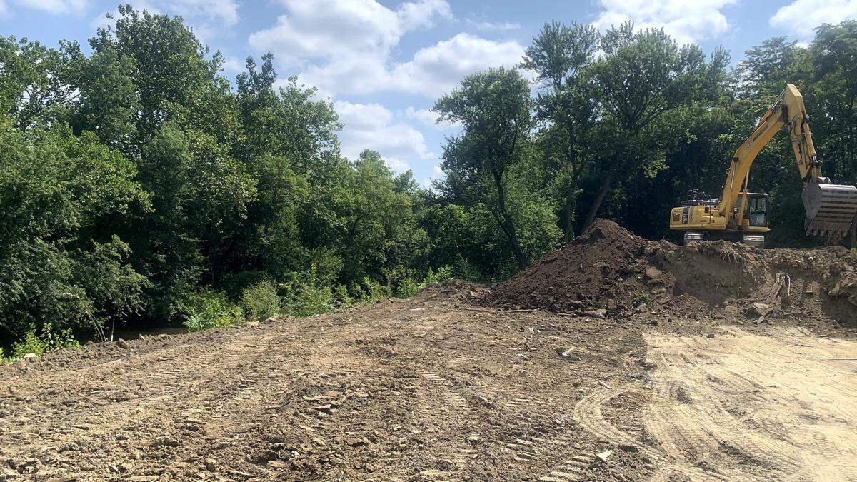 Crews are also starting work on the nearby Riverside Park project, made possible by the Appalachian Community Grant Program, in Niles.