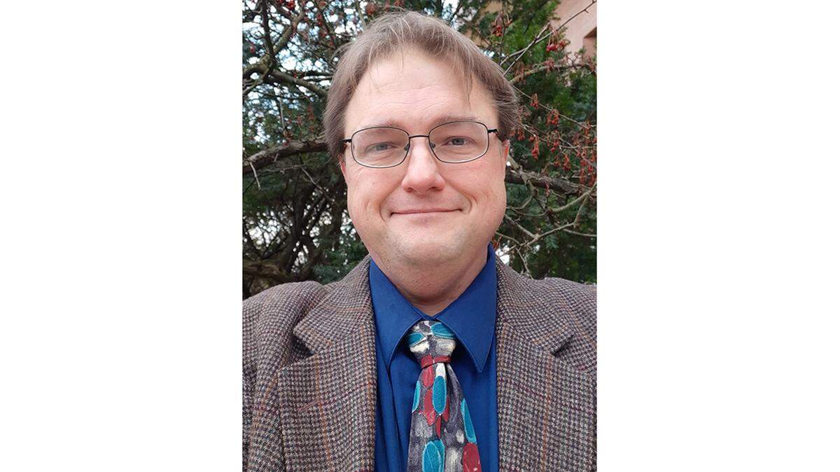 Youngstown State University English and World Languages Lecturer Ron Fields