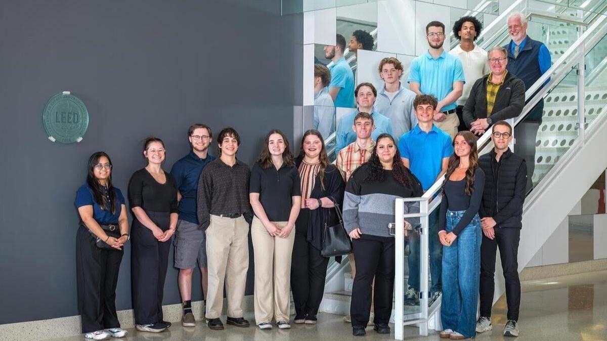 YSU business students visited NASA Glenn Research Center to apply 14 weeks of government contracting coursework through briefings, tours and internship pathways in Ohio.