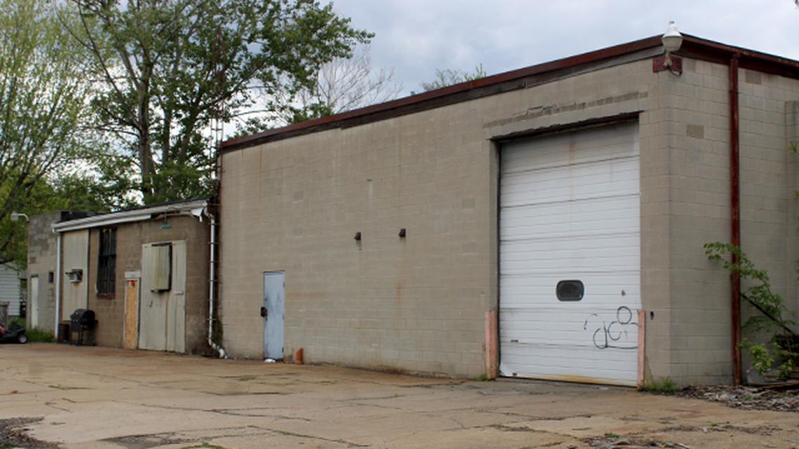 Shown here is Sebring Industrial Plating along West Tennessee Avenue in Sebring, which houses at least 38,000 pounds of hazardous waste, according to Ohio EPA officials. Arrest warrants have been issued for the operators of the now-derelict industrial shop. (Justin Dennis | Mahoning Matters)