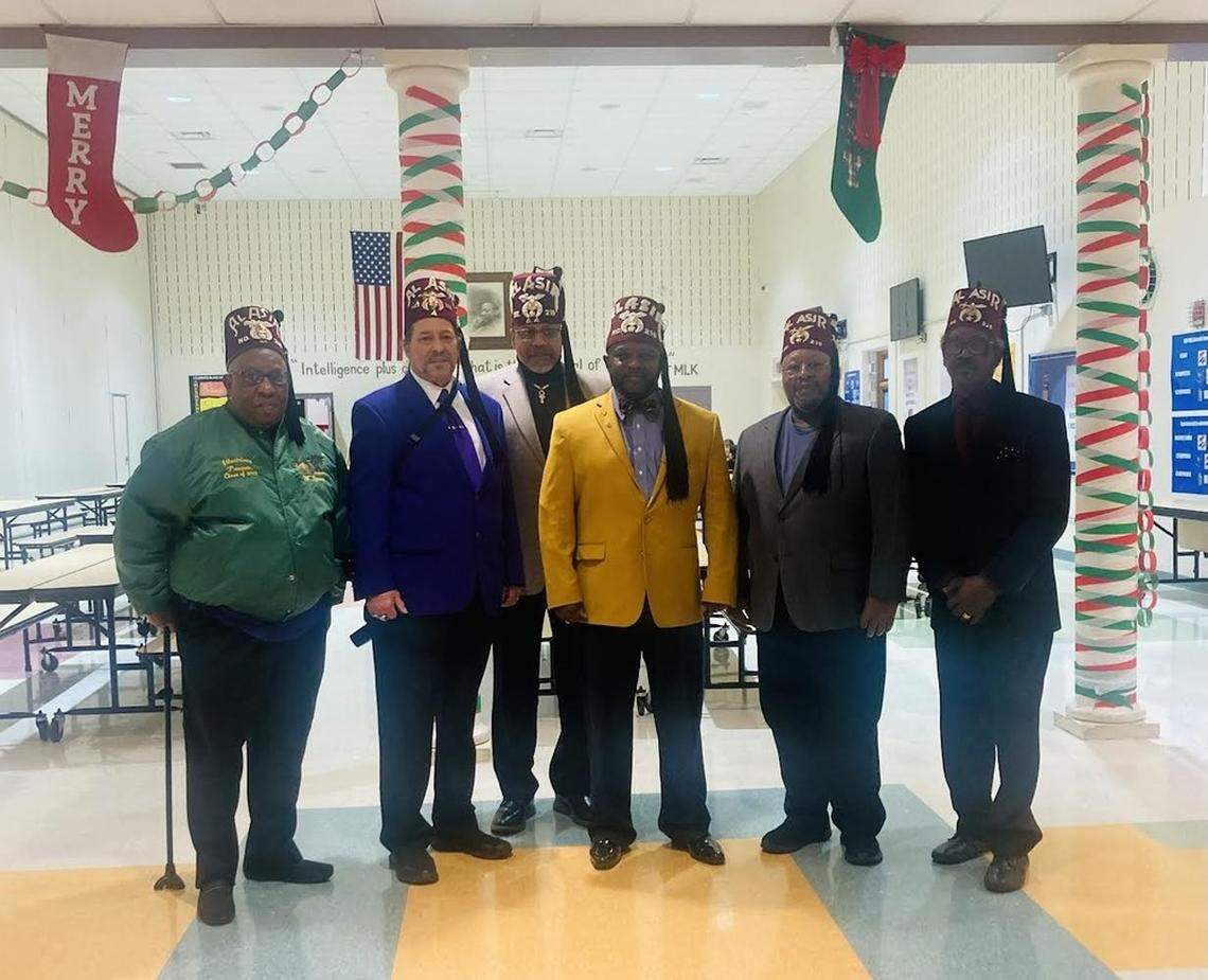 The Al Asir Temple #210 donated $1,800 in food vouchers to gift families ahead of the holiday season for gifts and day-to-day expenses.