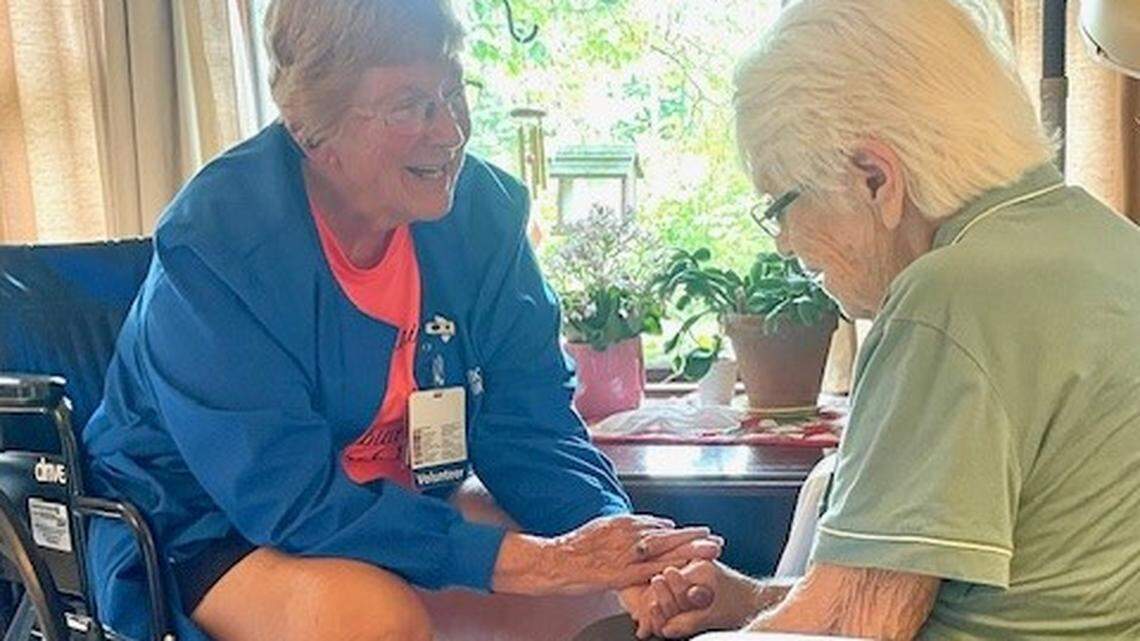 Mercy Health’s Hospice of the Valley is looking for new volunteers to sign up to help Mahoning Valley patients. Hear from volunteer coordinator Jennifer Burgoyne as well as current volunteers about the valuable experiences.