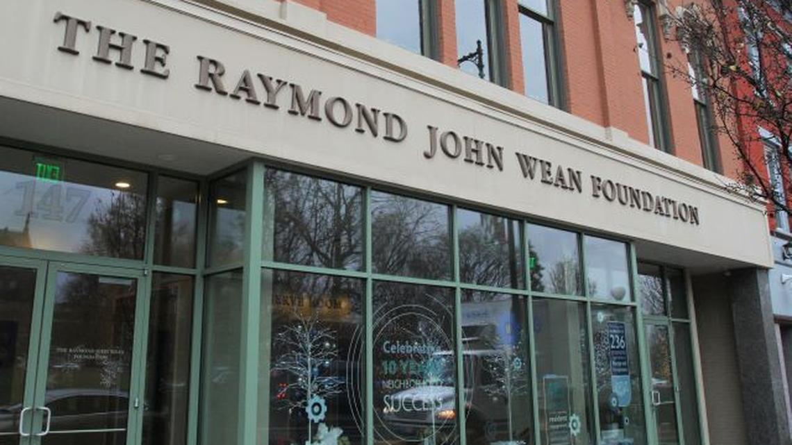 (Photo by William D. Lewis)