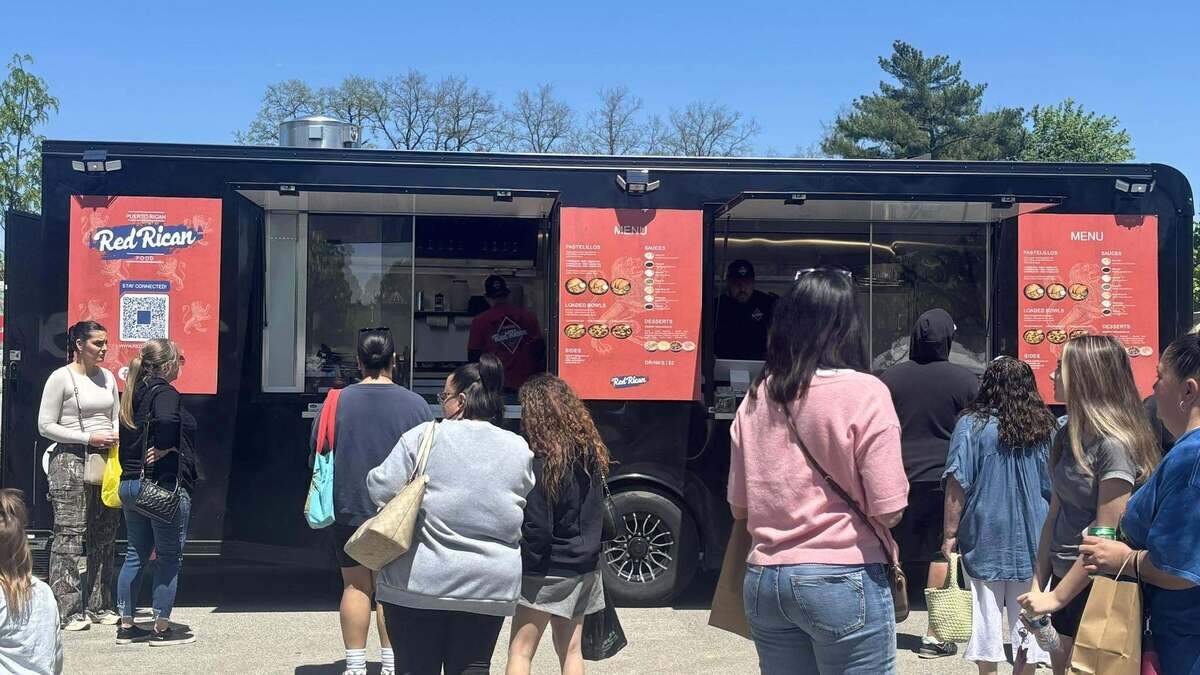 To celebrate the small-batch light lime beer, community members are invited to the first public pour of Borikén Brew beginning at noon on July 18 at Birdfish Brewing, featuring the Red Rican Food Truck and dessert trailer.