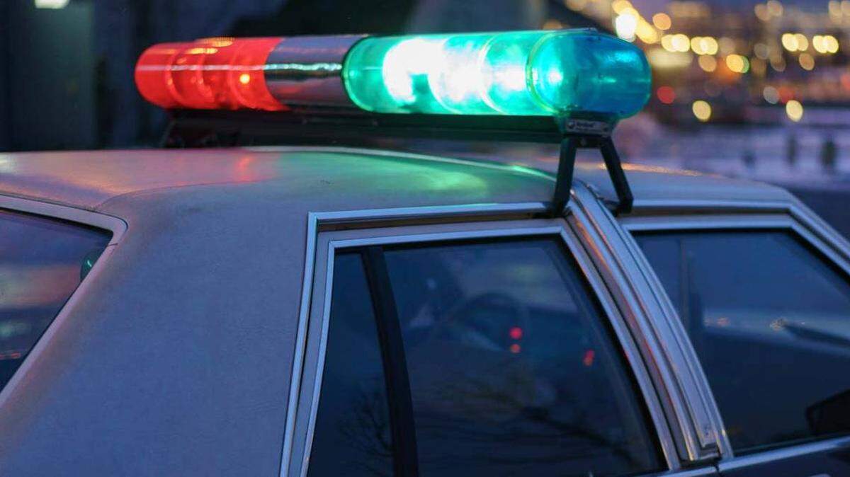 A man dressed in body armor was arrested after threatening to kill his family, Kentucky police say.