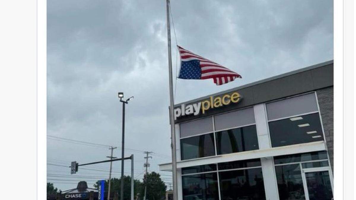 upside down flag at Austintown McDonald’s