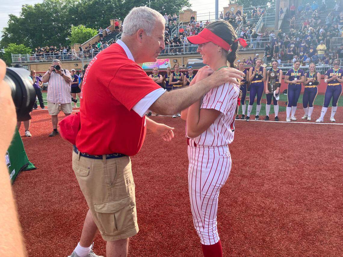 Malena Toth receives her state championship medal after the team’s 4-0 win over Bryan.