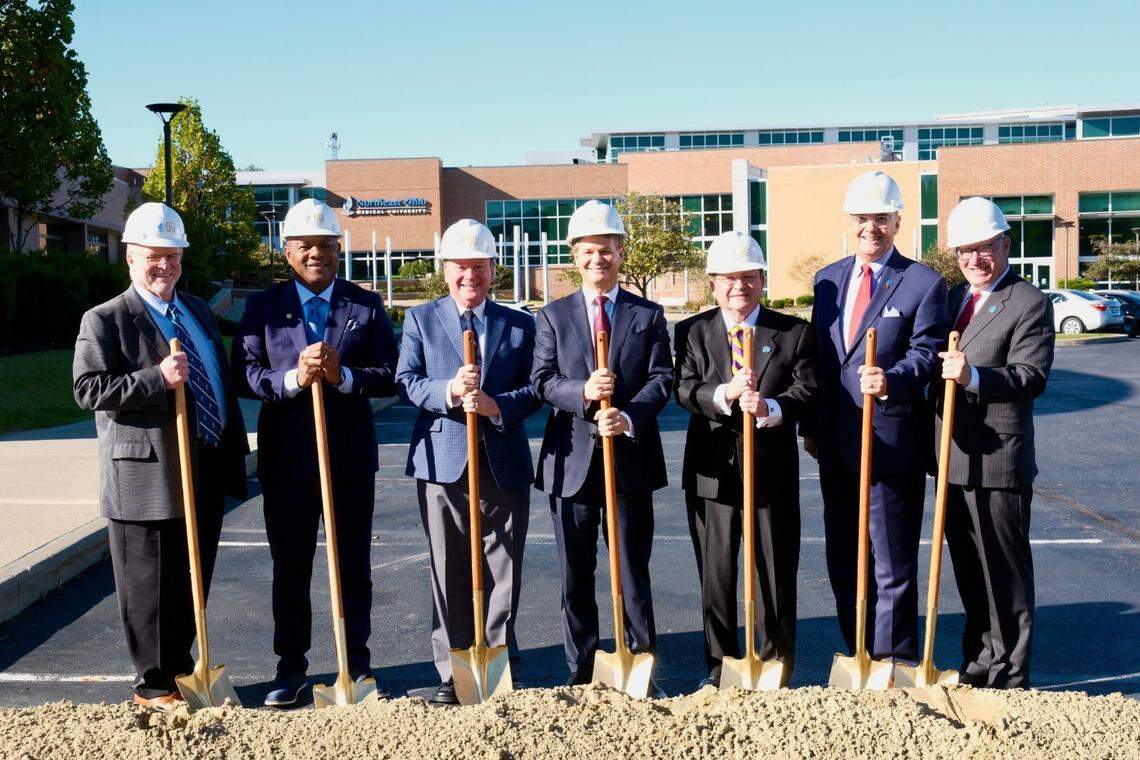(left to right) Dr. E. Douglas Beach, Immediate Past Chair, NEOMED Board of Trustees; Darrell L. McNair, M.B.A., Chair of NEOMED Board of Trustees; Dr. David Bitonte; NEOMED President Dr. John Langell; Dr. Gary Bitonte;  NEOMED provost and senior vice president Dr. C. Forrest Faison and Bitonte College of Dentistry Inaugural Dean Dr. Frank Beck.