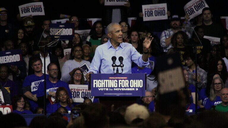 Former President Obama rallies with Ohio Democratic ticket in Cleveland