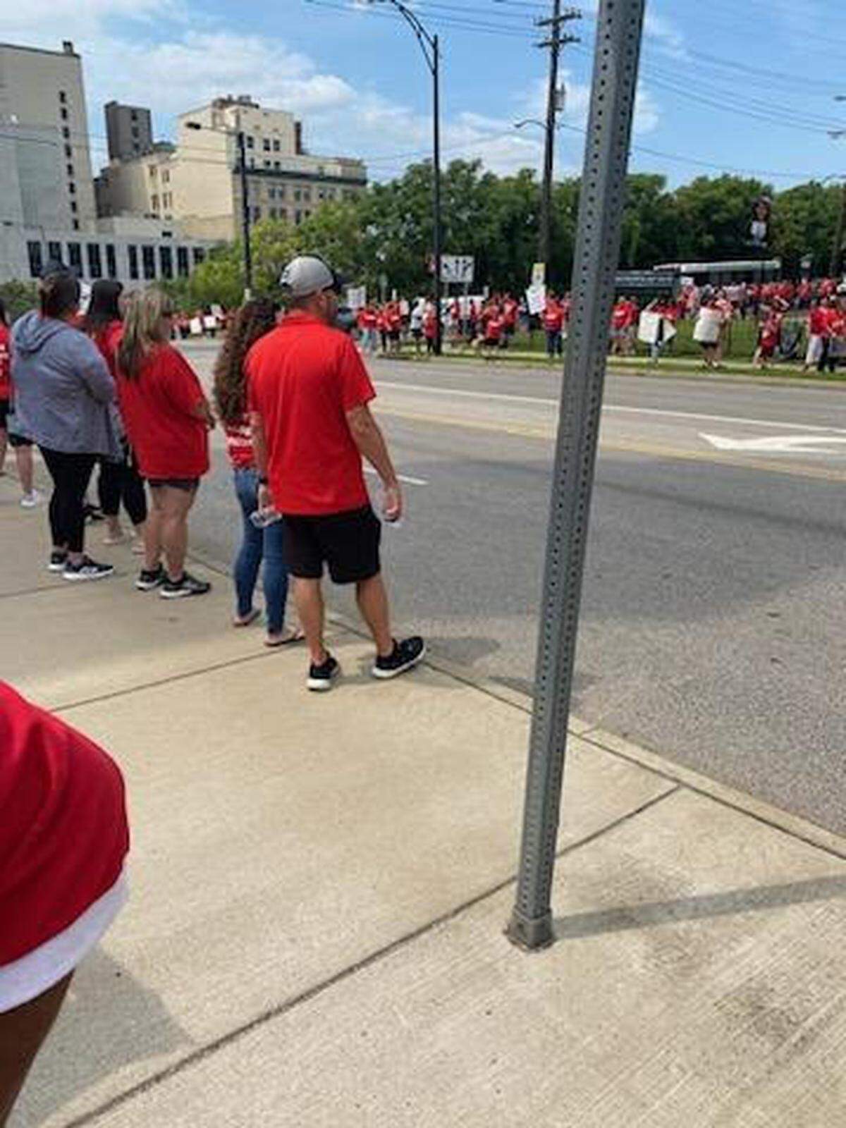Youngstown teachers rally