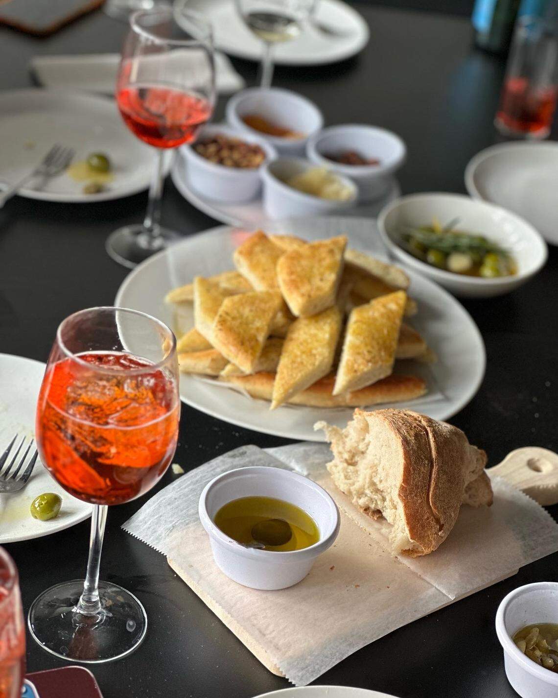The diverse entree options offered at YOSTERIA include regional selections from Abruzzo, Basilicata, Calabria, Campania, Liguria, Lombardia, Puglia, Sicilia, and Toscana.