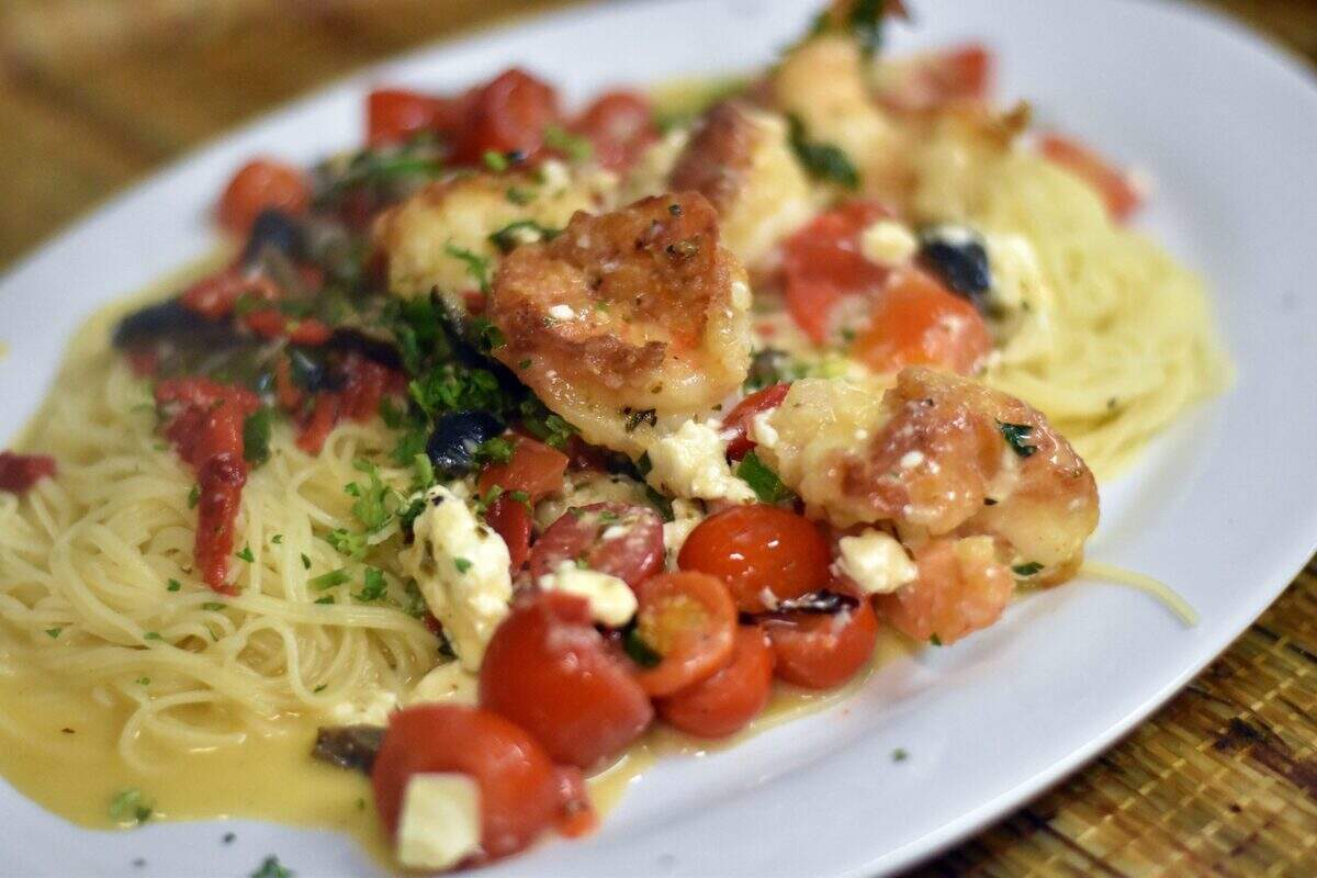 Station Square Ristorante offers Italian cuisine and a wine selection that includes the strengths of California, France and Italy.